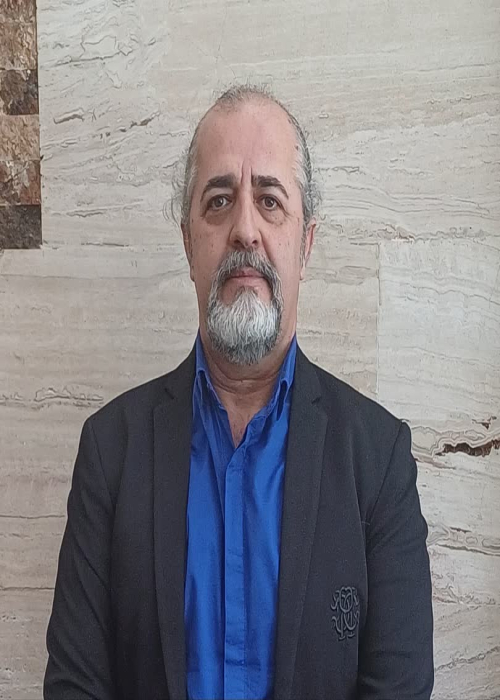 کوروش موحدی